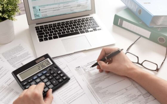 How does outsourced accounting services work